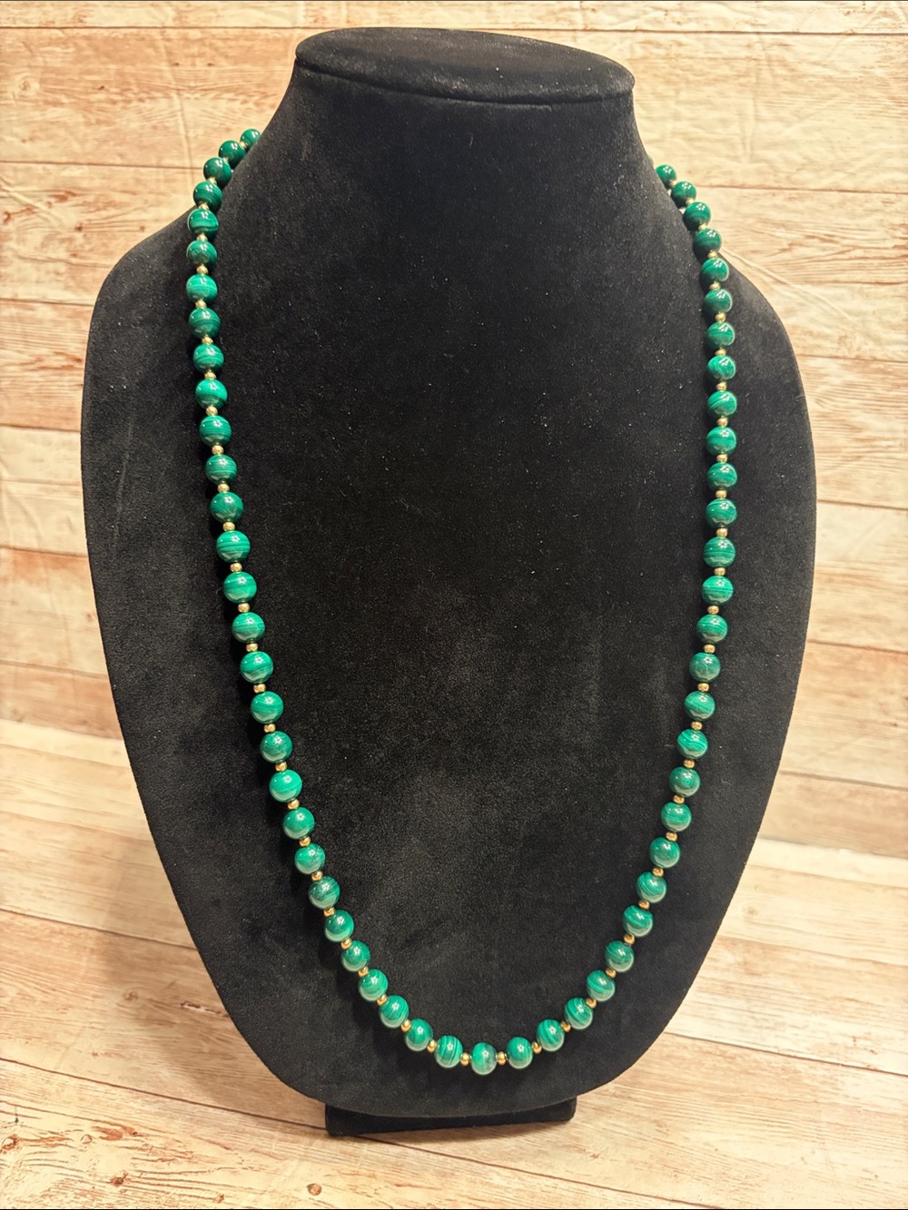 Vintage malachite bead necklace